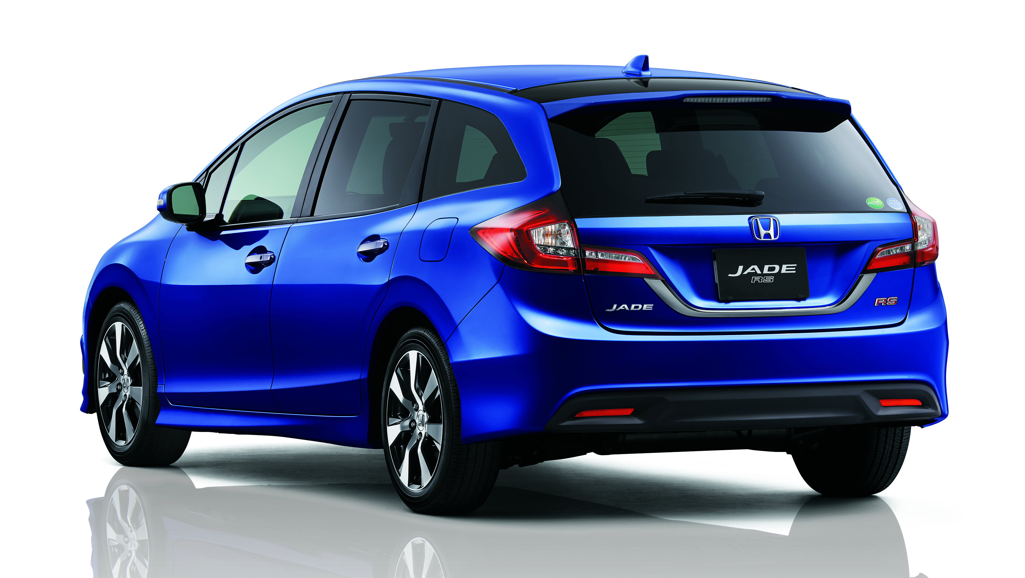 本田 Honda Jade 追加rs運動車型搶鮮搭載新世代1 5升vtec渦輪動力 國王車訊kingautos