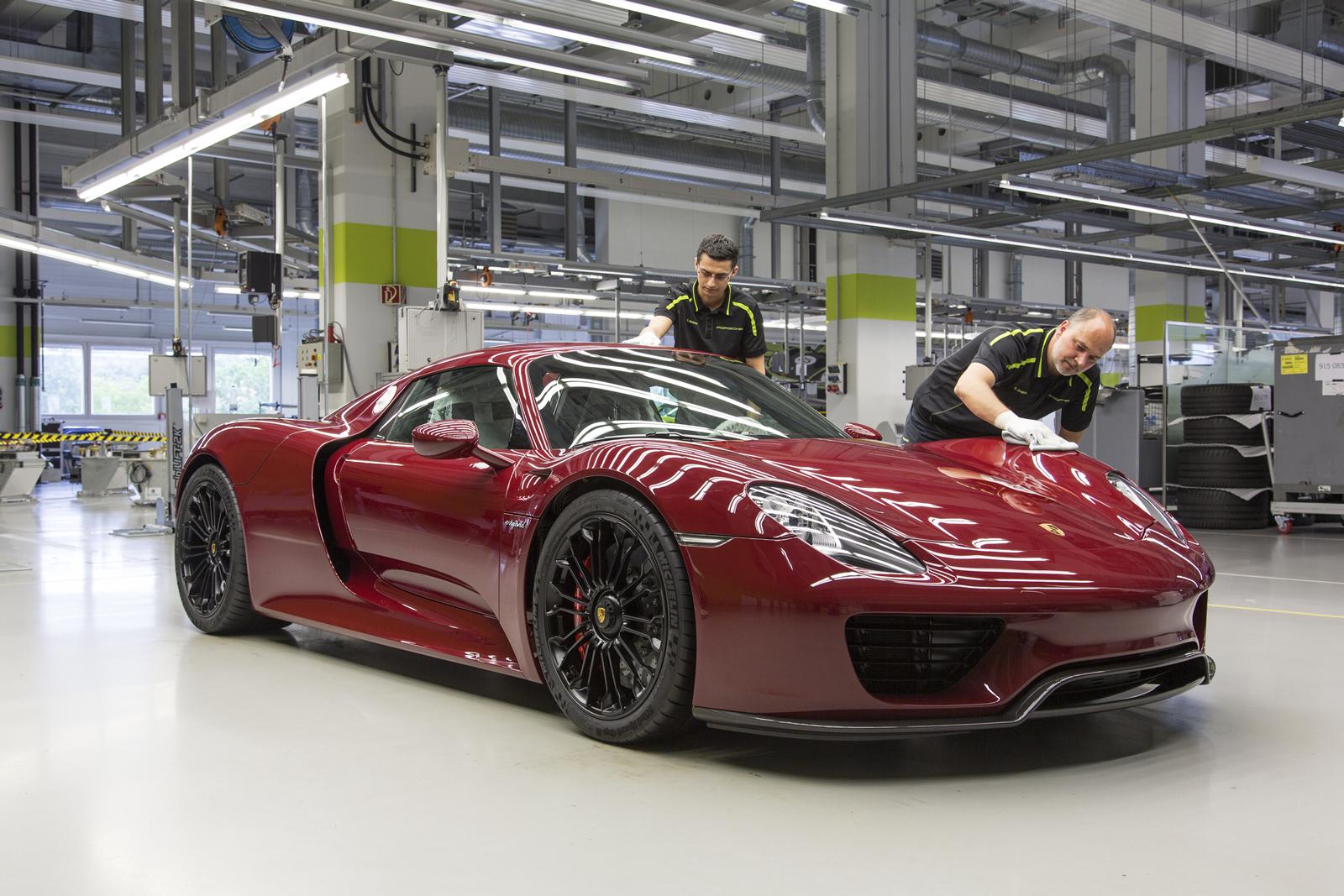 保時捷《Porsche 918 Spyder》宣告結束生產當家油電超跑正式走入歷史 