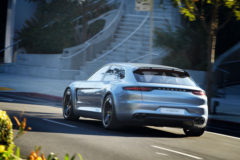 旅行風即將登場 《Porsche Panamera Sport Turismo》有望日內瓦車展現身