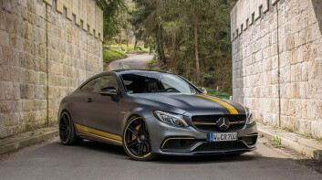 星芒轎跑更添威猛 賓士《Mercedes-AMG C63 S Coupe》化身Manhart CR700狂發700匹暴力