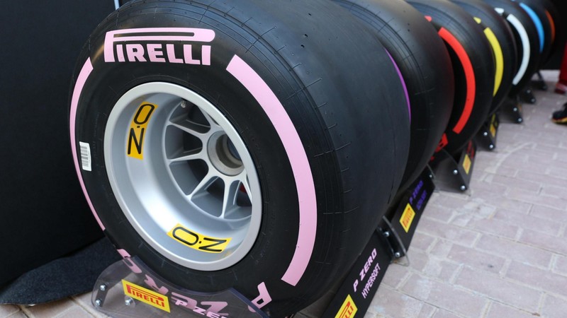 Pirelli》為2018《F1》新增「Superhard超級硬」以及「Hypersoft爆炸軟」輪胎配方－ 國王車訊KingAutos