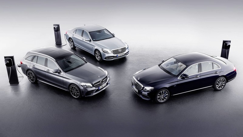 《Mercedes-Benz C-Class / E-Class》追加插電式柴電複合動力 綜效扭力可達71.4kgm