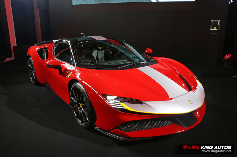 非限量千匹油電超跑 《Ferrari SF90 Stradale》標準售價2,658萬起震撼發表