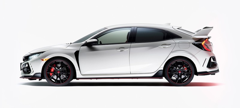 小改款《Honda Civic Type R》東京改裝車展亮相 強化身手導入Honda SENSING安全科技