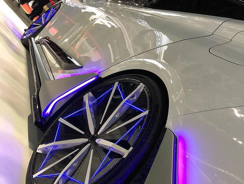 雙品牌聯手《Ambivalent “RD” Prius PHV Concept》東京盡顯雙面性格