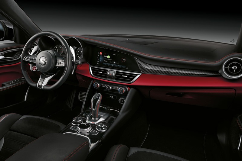 2020年式《Alfa Romeo Giulia/Stelvio Quadrifoglio》亮相 性能旗艦也貼心