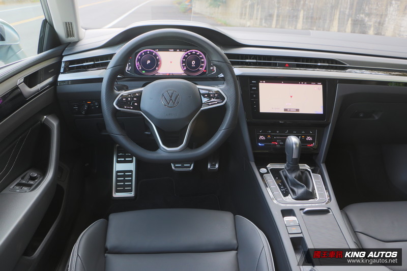 品牌奢華旗艦新篇章 《Volkswagen Arteon Fastback》試駕 (一)︱車內外設計