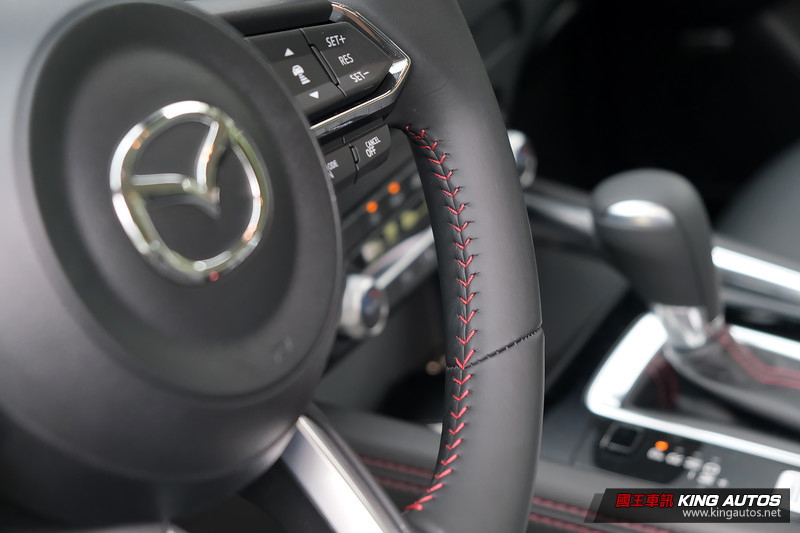 實車直擊︱開價111.9萬元的《Mazda CX-5》黑艷旗艦版 究竟加了什麼好料？