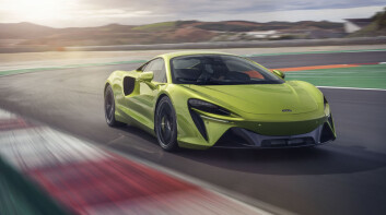 《McLaren》發表高性能油電超跑《Artura》 堅持輕量化後驅設定、綜效680匹純電可開30公里