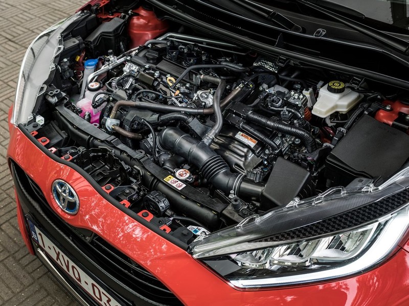 霸氣輾「鴨」 第四代《Toyota Yaris(XP210)》被評為2021歐洲年度風雲車