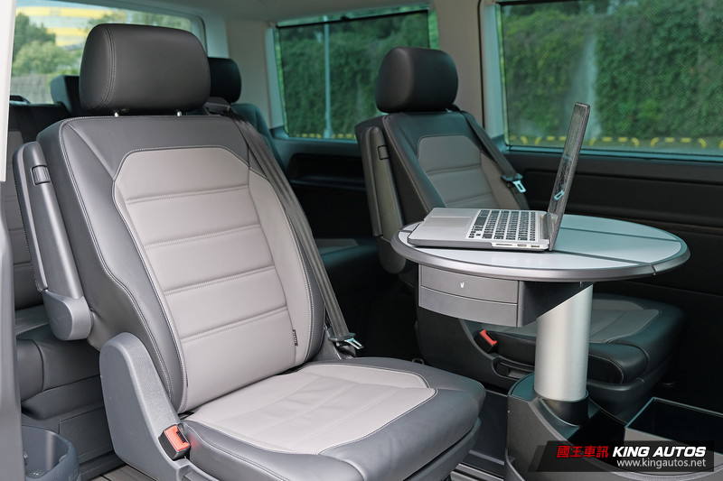 國王駕道︱比在家上班還自由 《VW T6.1 Multivan》帶你了解行動辦公室的必備條件