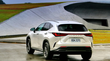 日本停產《Lexus NX350》渦輪車 NX動力縮成Toyota RAV4的形狀