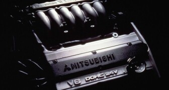 1.6升V6引擎？貴、耗油、低轉沒力！《Mitsubishi Lancer IV》開高走低｜消失的汽車科技