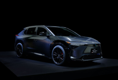 《Toyota bZ4X》預計今年在台發表 日本推出運動化《bZ4X GR Sport Concept》概念車