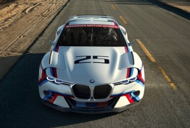 《BMW》傳出將以《M4 CSL》為基礎推出夢幻限量跑車   輸出600匹起跳、售價將近1900萬