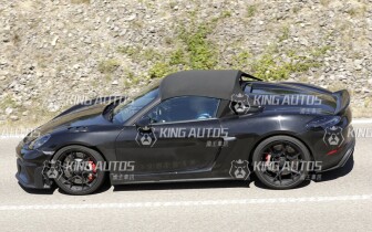 720萬元起接單中｜《Porsche 718 Cayman GT4 RS》預計本月底台灣上市 海外明年初推出敞篷版性能車《718 Boxster Spyder RS》