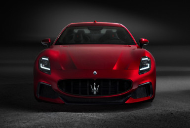新世代雙門GT轎跑《Maserati GranTurismo》全員到齊！高性能《Trofeo》與純電《Folgore》動力規格首度曝光