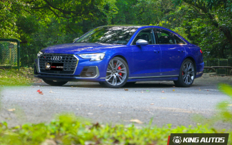 《Audi S8》試駕報導｜外觀低調 V8引擎動力澎湃 