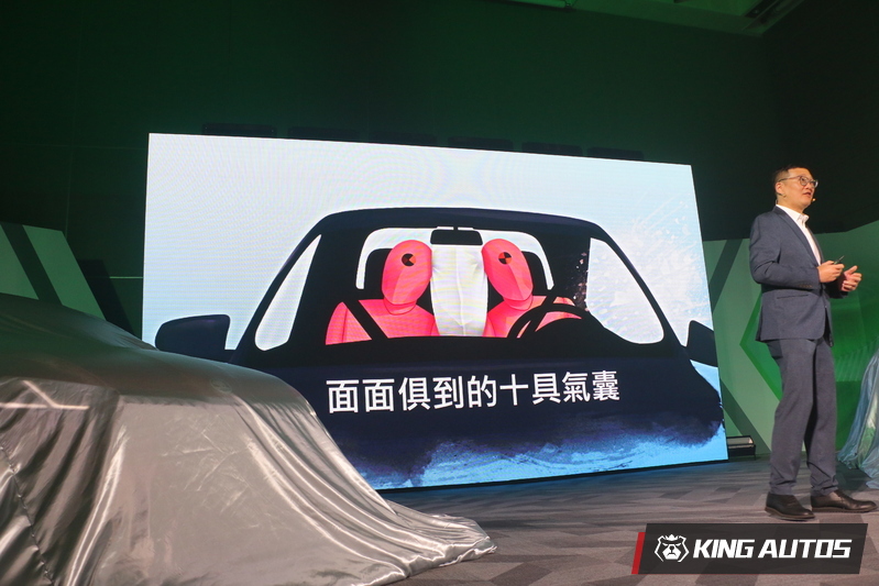 台灣市場上的Octavia已經全車系標配10氣囊，可說是領先原廠的設定標準。