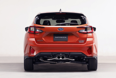 日規大改款《Subaru Impreza》加裝STI套件首度現身　確定比照《Crosstrek》搭載2.0油電動力