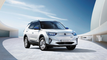標配8氣囊 具備LV.2|《SsangYong Korando e-Motion》148萬元起 3月底前下單享購車優惠與好禮