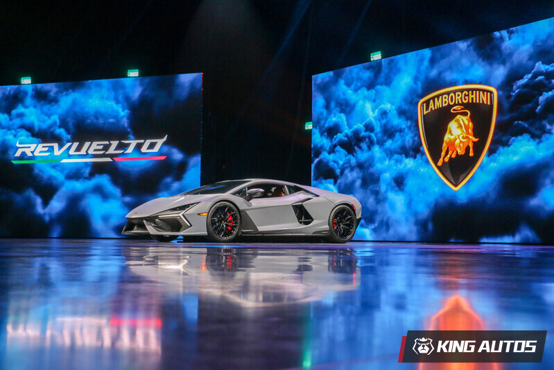 Lamborghini最新油電超跑Revuelto，在台建議售價2,799萬元起。