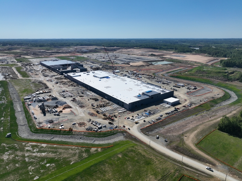 官方表示，位在美國北卡羅來納州Greensboro-Randolph Megasite的生產基地將生產電動車所用的電池，以供應