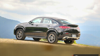 《GLE 300d 4Matic Coupe》試駕報導｜2.0T 4缸柴油就夠爽 選配點滿會更爽