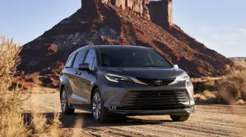 《Toyota Sienna》北美推出新年式車型｜7、8人座選擇