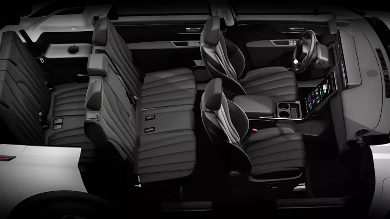 Luxgen n7 7人亮點版，車內座椅布局。