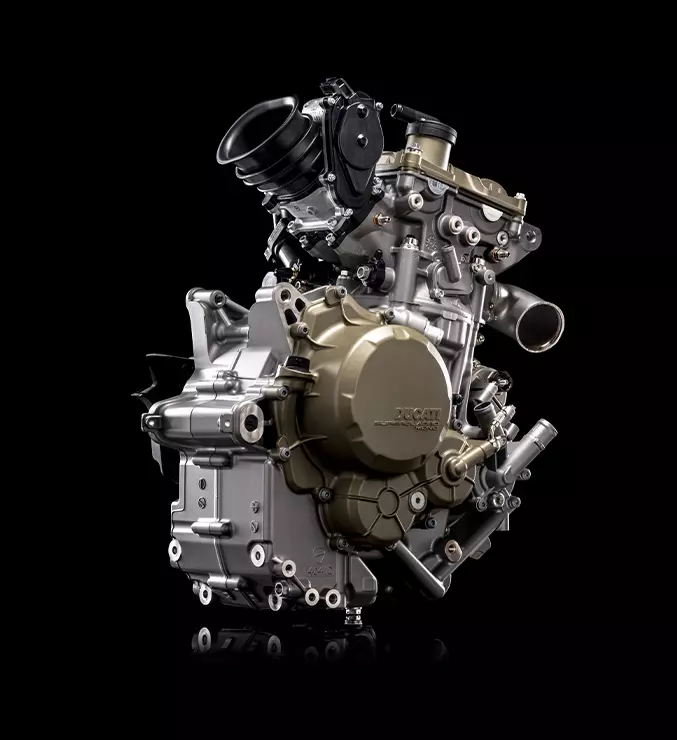659cc大單缸四行程DOHC引擎。