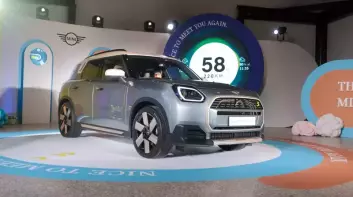 2024台北車展搶先看|新世代《Mini Countryman》實車近賞 中控台很前衛  接單價178萬元起