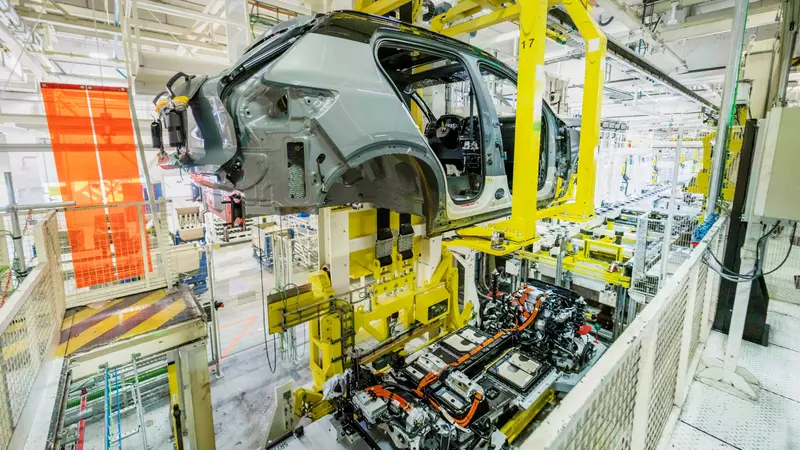 Volvo XC40 Recharge電動車，基於CMA平台打造，在比利時根特生產。