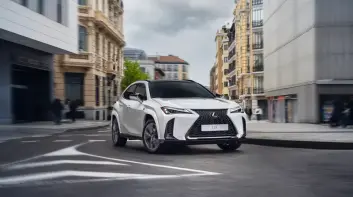 傳《Lexus UX》最快明年轉型新世代電動車 續航里程上看800公里