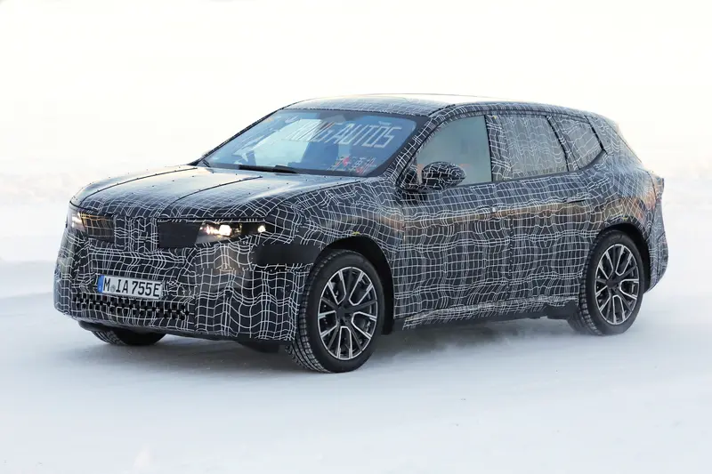 新世代BMW iX3，預計2025年發表。