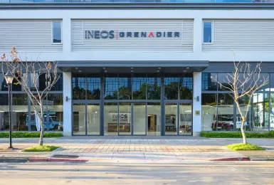 INEOS Grenadier全台首間旗艦展示暨服務中心盛大開幕