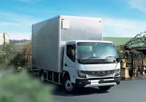 新世代《Mitsubishi Fuso Canter》日本率先推出｜安全&科技配備更出色 暫無手排車