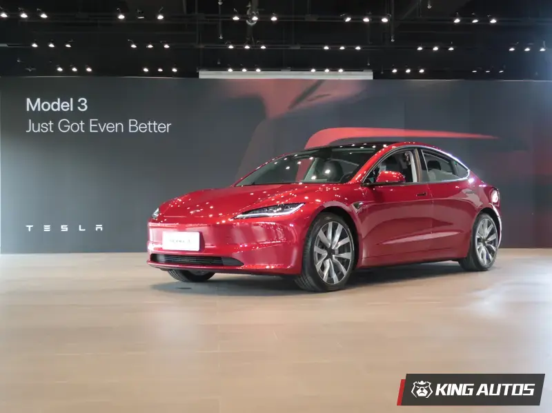 Tesla Model 3煥新版，四驅版本，建議售價199.99萬元起。