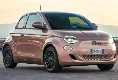 Fiat考慮將500e裝回燃油引擎販售抵抗電氣低迷朝