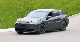 為了省錢！《Porsche》離不開奧迪 旗艦修旅車貼牌Audi Q9 休旅車繼續貼牌Audi