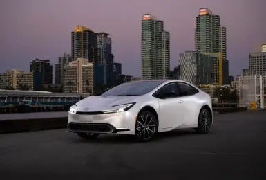Toyota Prius用銷量證明油電車比電動車更好