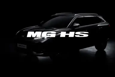 大改款《MG HS》內外觀搶先看 本月中發表｜水箱護罩夭壽大 車內橫貫式螢幕有夠大 可能取消渦輪引擎