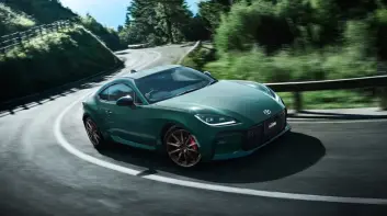 日規《Toyota GR86》操控性能再強化 另新增Ridge Green Limited特仕車