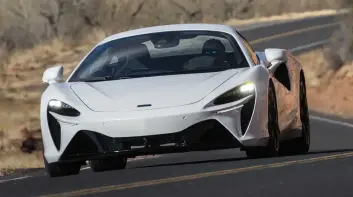 Mclaren將不會再推出比Artura還入門的跑車產品