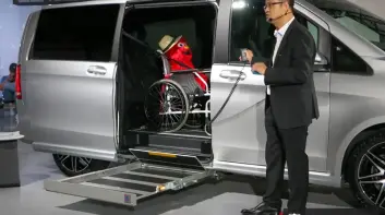 改完可退貨物稅｜全新《Mercedes-Benz V-Class》專屬福祉車套件 完美變身長照最佳幫手