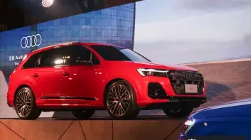 二次小改 Audi SQ7 560萬元起 7人座V8性能休旅車