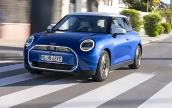 Mini Cooper全球大召回｜超過14萬輛電動車因電池問題面臨風險