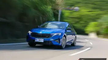 小改款《Skoda Octavia Combi RS》試駕報導|性能與家用間最完美的平衡
