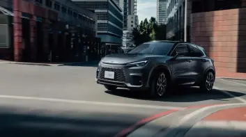 配備比台灣還有誠意！日本Lexus上市更入門的LBX車型