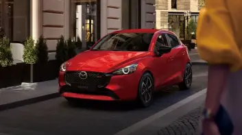 進口《Mazda Mazda2》特仕車下殺6字頭 比國產車Hyundai Venue還親民